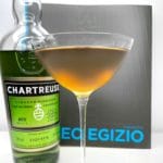 Le Bijou, un cocktail au gin, à la Chartreuse et au vermouth doux