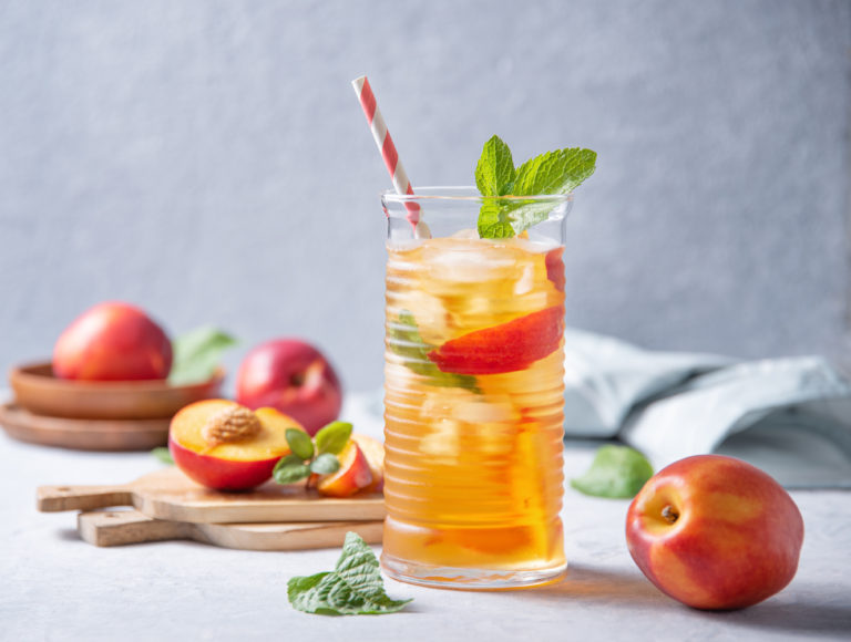 Thé à la pêche glacé maison